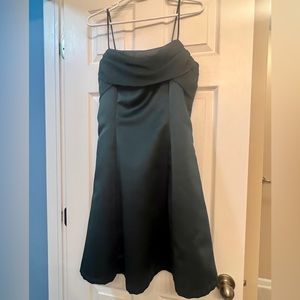 Green dress size 10